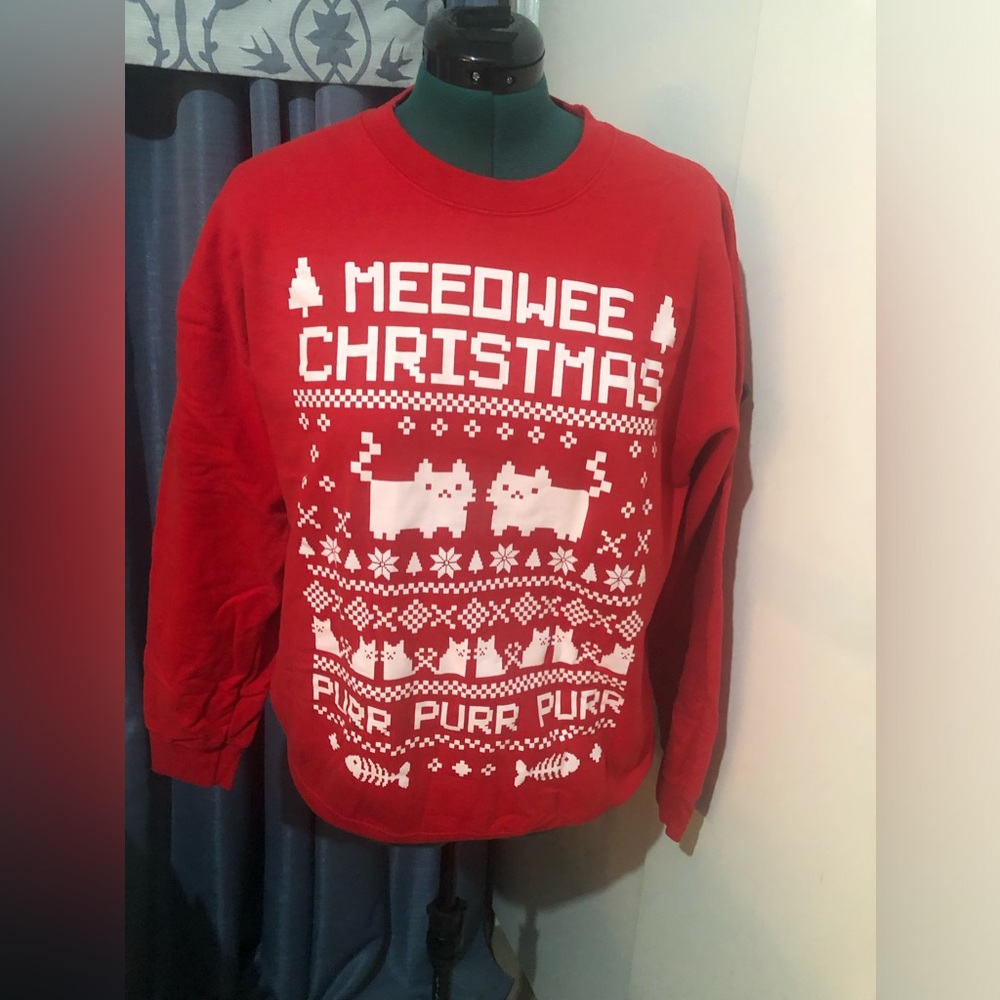 MeeoWee Christmas sweater